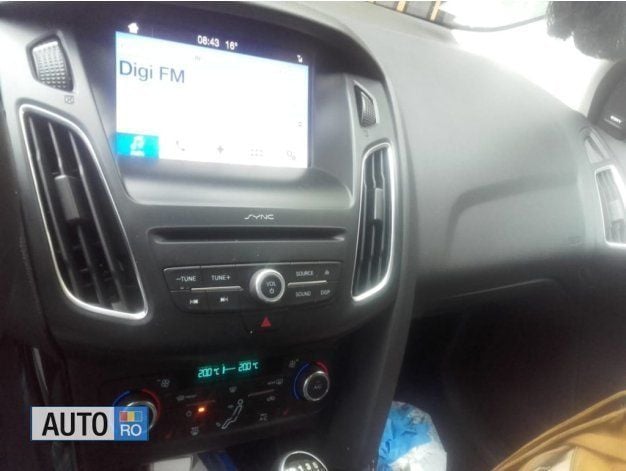 Second-hand Ford Focus 150 CP (110 kW) 2016 Maro Berlinǎ