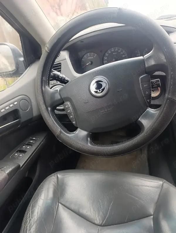 Utilizat 2006 Ssangyong (KGM) Kyron SUV | 1.900 EUR - Imagine 1/4