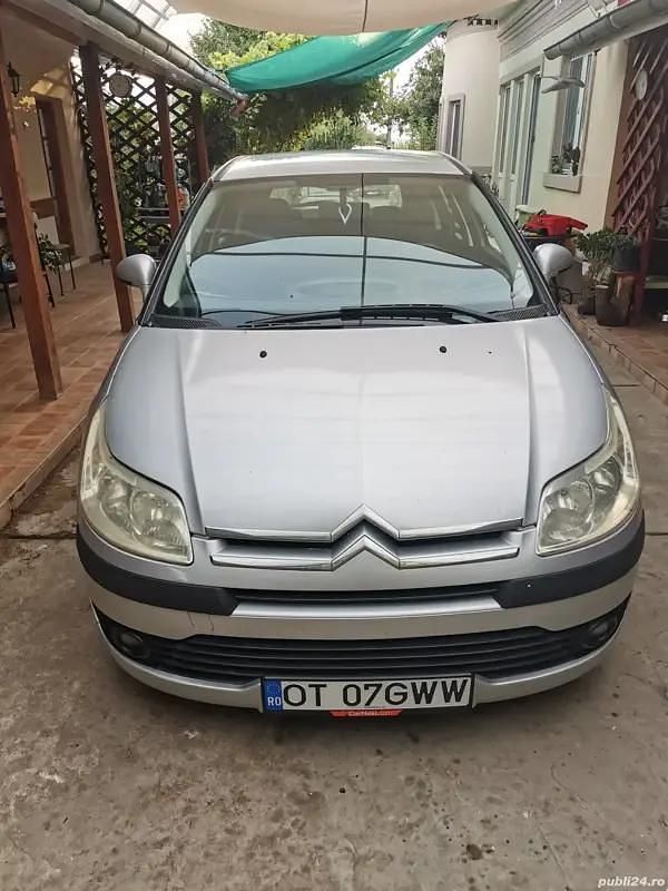 Gri Utilizat 2005 Citroën C4 Hatchback | 1.950 EUR (Puțin scump) - Imagine 1/4