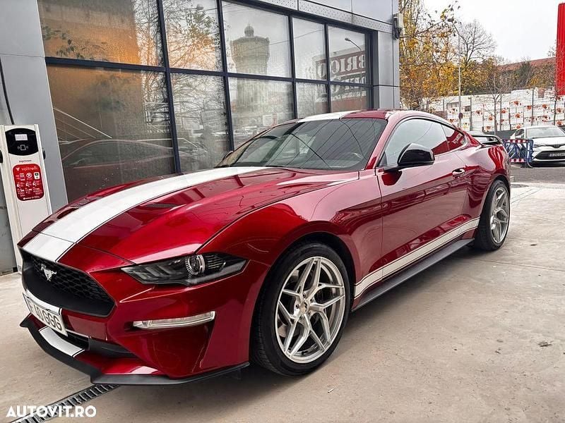 Culoarerosu Utilizat 2019 Ford Mustang Coupe | 29.000 EUR - Imagine 1/4