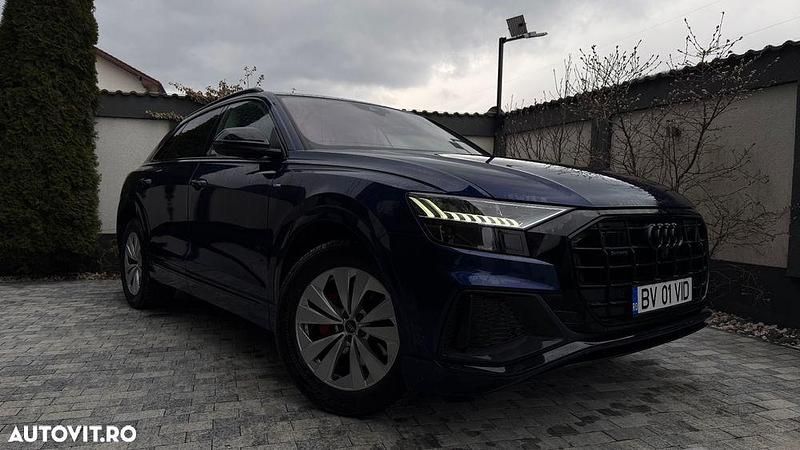 Culoarealbastru Second-hand 2021 Audi Q8 SUV | 57.500 EUR (Preț OK) - Imagine 1/4