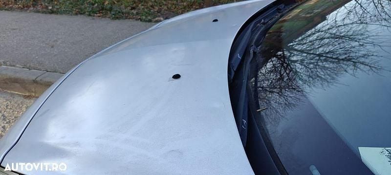 Second-hand Renault Clio II 75 CP (55 kW) 2007 Culoareargint