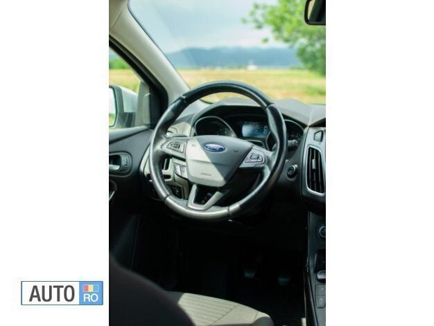 Second-hand Ford Focus 150 CP (110 kW) 2016 Gri Break