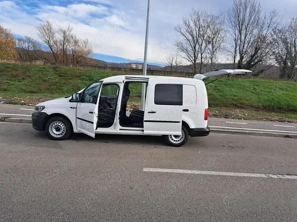 Second-hand VW Caddy 102 CP (75 kW) 2018 Monovolum