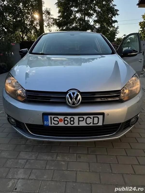 Gri Utilizat 2012 VW Golf VI Style Hatchback | 6.540 EUR (Puțin scump) - Imagine 1/4