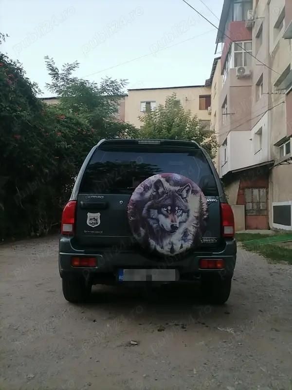 Second-hand Suzuki Grand Vitara 109 CP (80 kW) 2005 Gri SUV