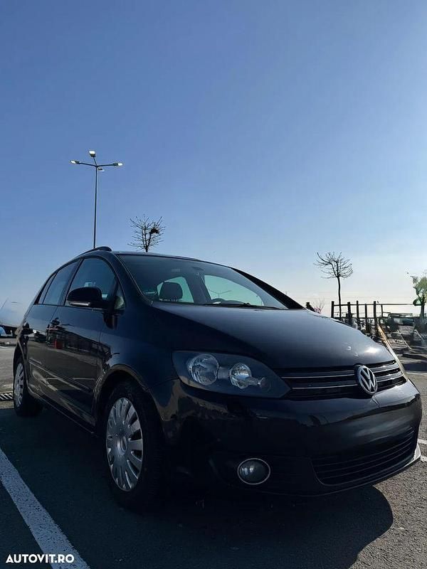 Second-hand VW Golf VI 105 CP (77 kW) 2010 Culoarenegru Hatchback