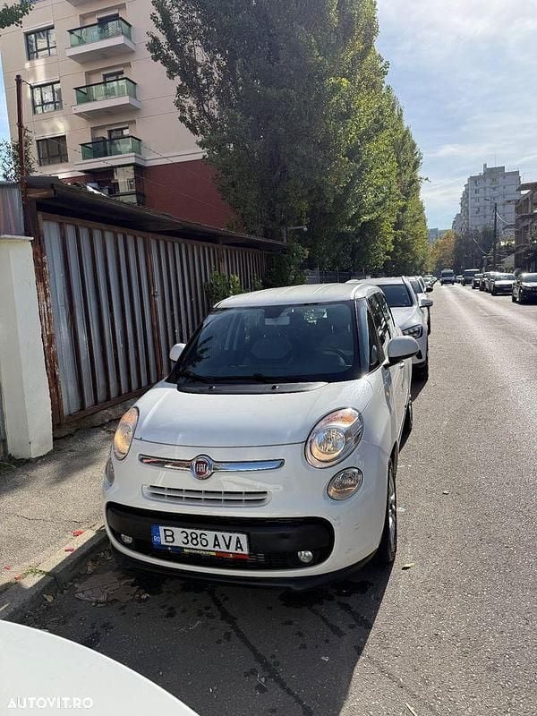 Culoarealb Utilizat 2014 Fiat 500L Easy Monovolum | 4.999 EUR - Imagine 1/4