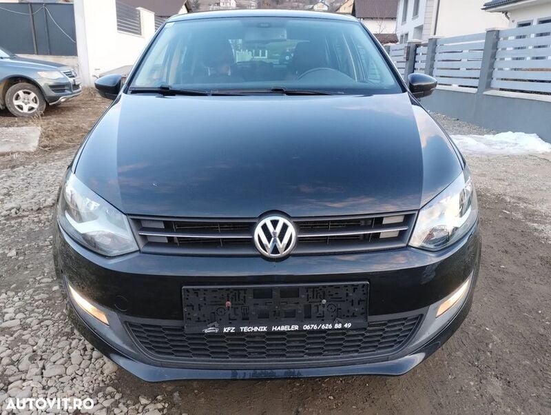 Negru Utilizat 2010 VW Polo Highline Hatchback | 4.250 EUR (Preț bun) - Imagine 1/4