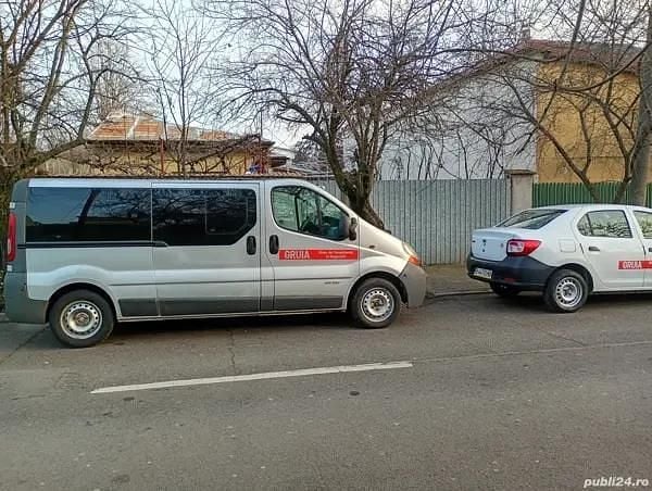 Second-hand Renault Trafic 101 CP (74 kW) 2005 Monovolum