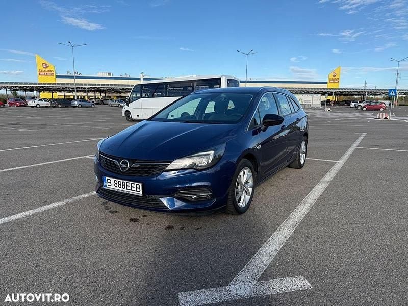Culoarealbastru Utilizat 2021 Opel Astra Business Edition Break | 11.000 EUR (Puțin scump) - Imagine 1/4