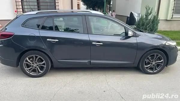 Utilizat 2011 Renault Mégane III GT | 5.800 EUR - Imagine 1/4