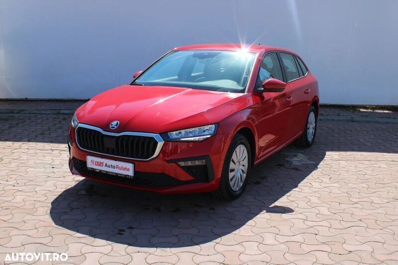 Rosu Utilizat 2024 Skoda Scala Selection Hatchback | 20.900 EUR (Scump) - Imagine 1/4