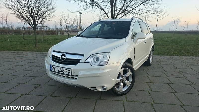 Culoarealb Utilizat 2009 Opel Antara SUV | 4.999 EUR (Preț OK) - Imagine 1/4