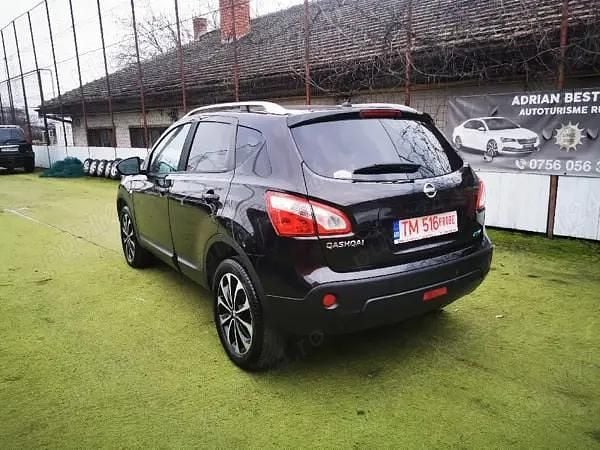 Second-hand Nissan Qashqai 360º 130 CP (95 kW) 2013 Negru SUV
