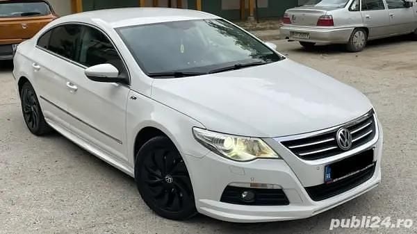 Alb Utilizat 2011 VW Passat R-line Berlinǎ | 7.199 EUR (Preț OK) - Imagine 1/4