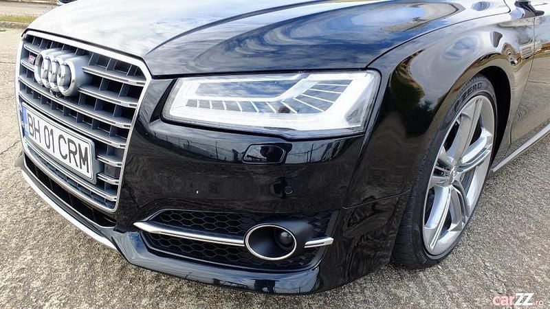 Negru Utilizat 2016 Audi S8 Comfort Berlinǎ | 30.990 EUR - Imagine 1/4