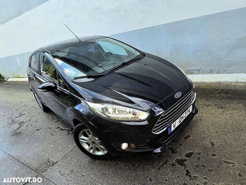 Culoarenegru Utilizat 2015 Ford Fiesta Titanium Hatchback | 4.799 EUR (Preț bun) - Imagine 1/4