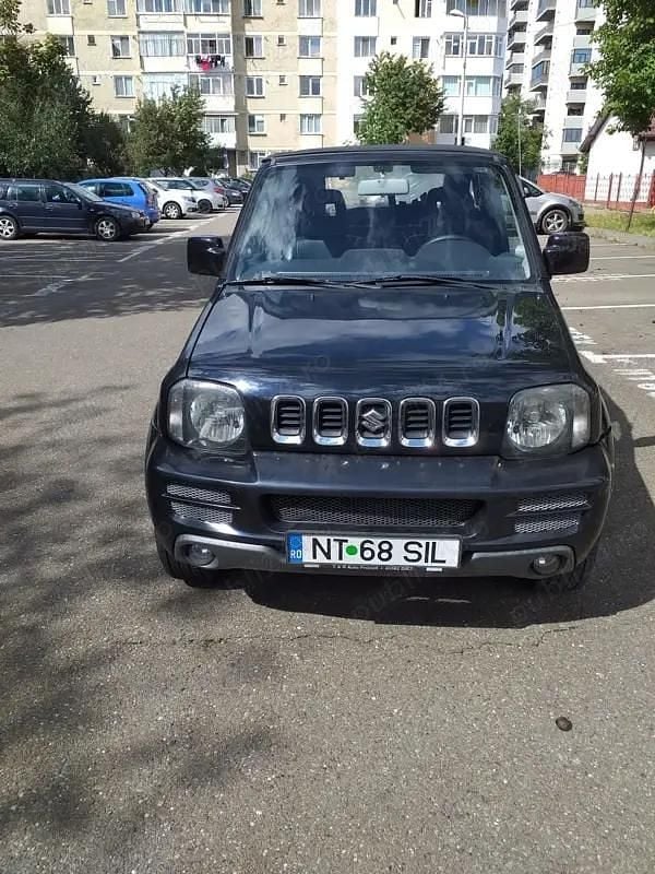 Negru Utilizat 2007 Suzuki Jimny SUV | 4.000 EUR (Super Preț) - Imagine 1/4
