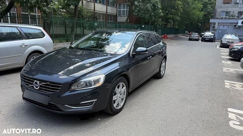 Second-hand Volvo V60 Momentum 181 CP (133 kW) 2014 Culoaregri Break