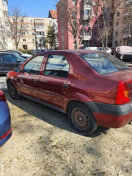 Visiniu Utilizat 2005 Dacia Logan Berlinǎ | 1.650 EUR (Preț bun) - Imagine 1/4