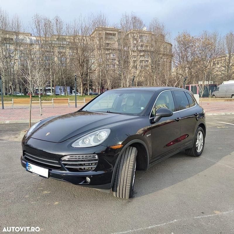 Negru Utilizat 2012 Porsche Cayenne S E-Hybrid SUV | 14.900 EUR - Imagine 1/4