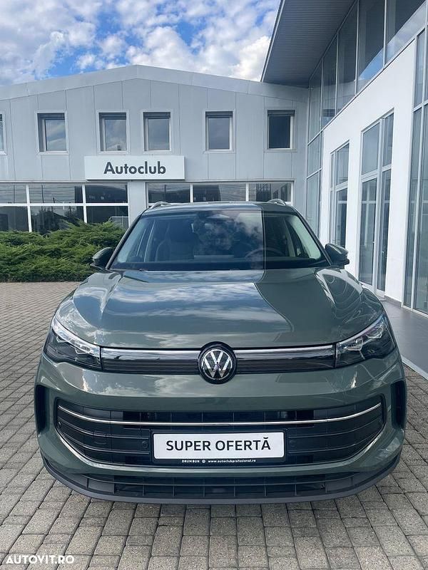 Culoaregri Nouă 2025 VW Tiguan Life SUV | 35.045 EUR (Preț bun) - Imagine 1/4