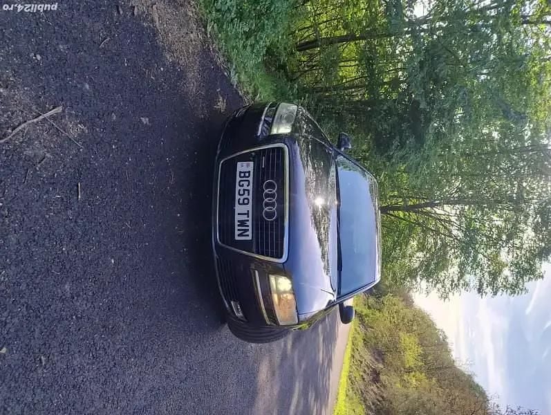 Utilizat 2009 Audi A8 Sport Berlinǎ | 3.100 EUR - Imagine 1/4