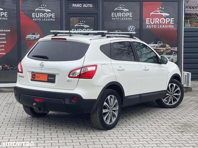 Second-hand Nissan Qashqai Tekna 150 CP (110 kW) 2013 Culoarealb SUV