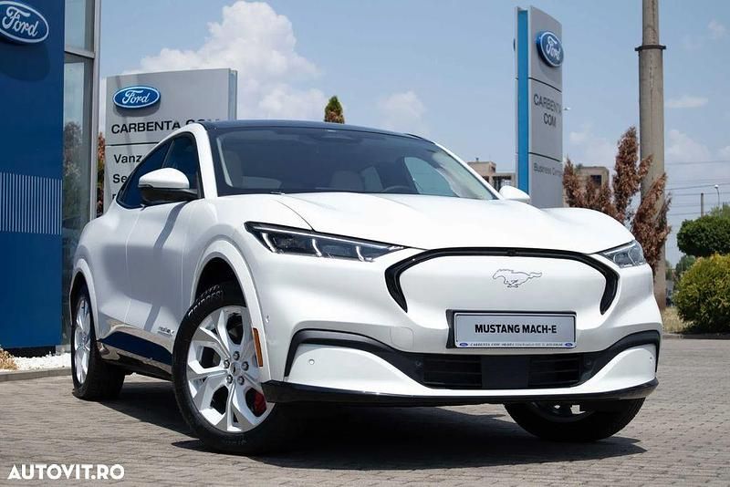 Second-hand Ford Mustang Mach-E 258 kW (351 CP) 2024 Culoarealb SUV