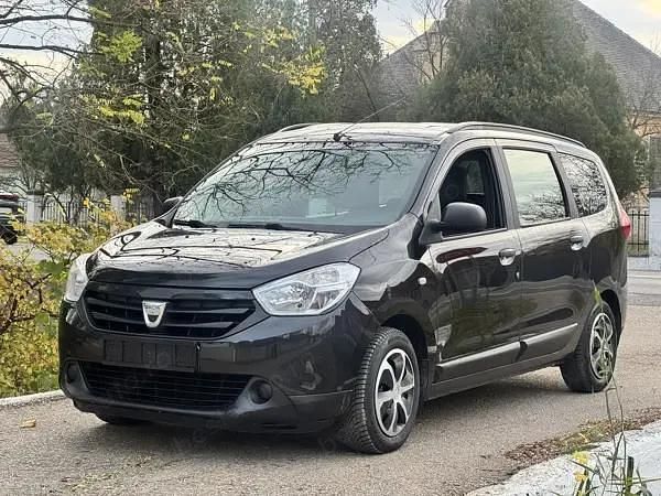 Utilizat 2014 Dacia Lodgy Monovolum | 4.290 EUR (Preț bun) - Imagine 1/4
