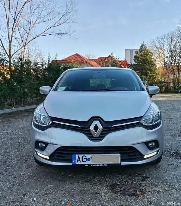 Second-hand Renault Clio IV 75 CP (55 kW) 2018 Gri Hatchback