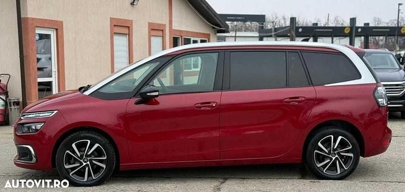 Second-hand Citroën C4 SpaceTourer 131 CP (96 kW) 2021 Culoarerosu Monovolum