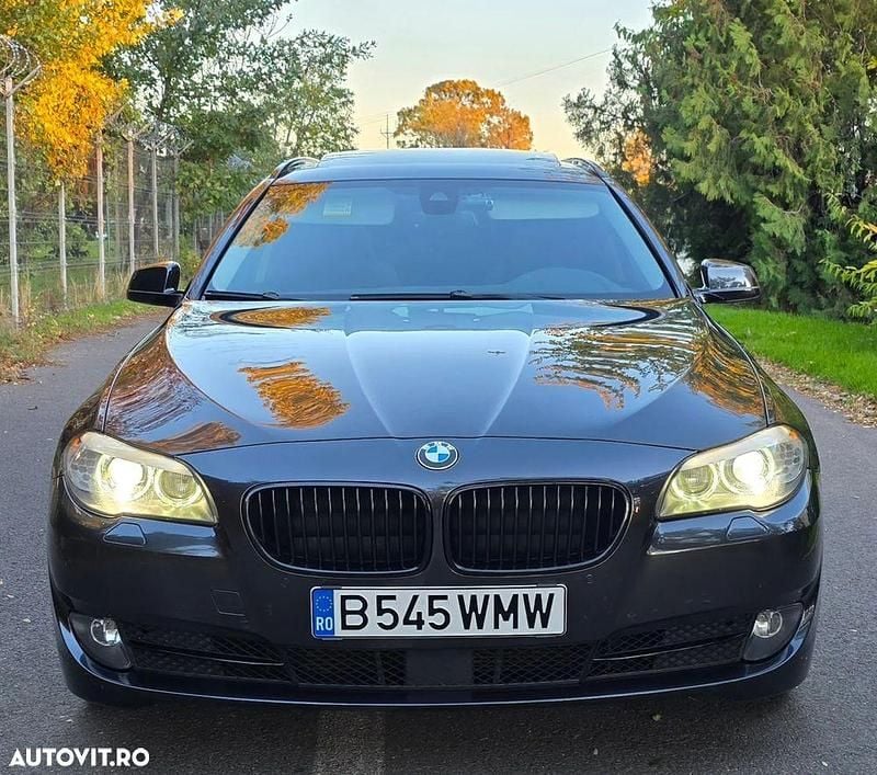 Culoaregri Utilizat 2012 BMW 520 Luxury Line Break | 11.750 EUR (Puțin scump) - Imagine 1/4