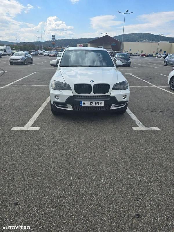 Culoarealb Utilizat 2009 BMW X5 SUV | 7.500 EUR (Preț bun) - Imagine 1/4