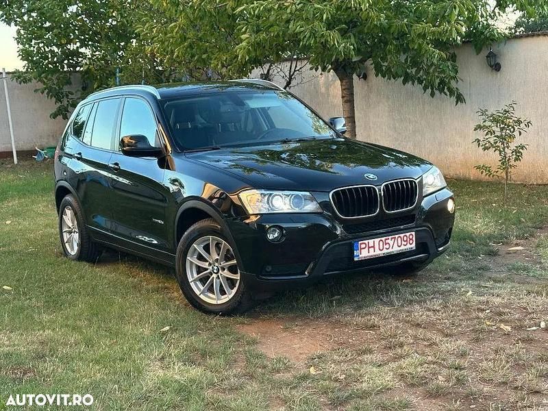 Culoarenegru Utilizat 2013 BMW X3 Comfort Edition SUV | 12.350 EUR - Imagine 1/4