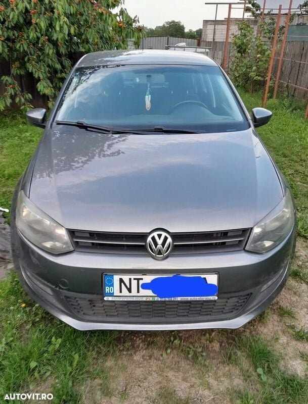 Gri Utilizat 2010 VW Polo | 4.500 EUR (Preț OK) - Imagine 1/4