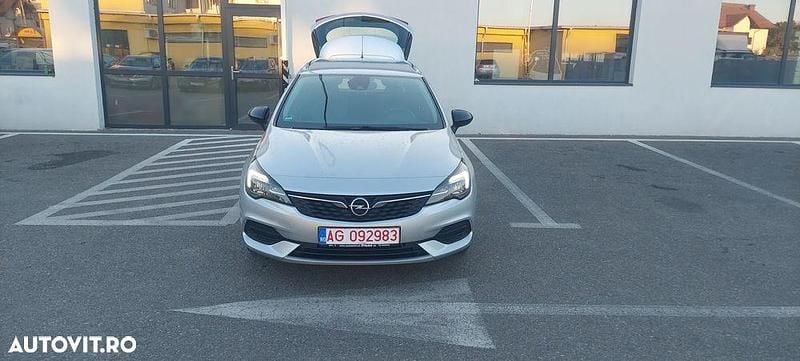 Culoareargint Utilizat 2020 Opel Astra Break | 9.250 EUR (Preț OK) - Imagine 1/4
