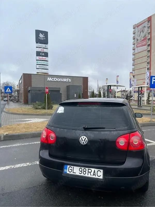 Second-hand VW Golf V 90 CP (66 kW) 2005 Hatchback