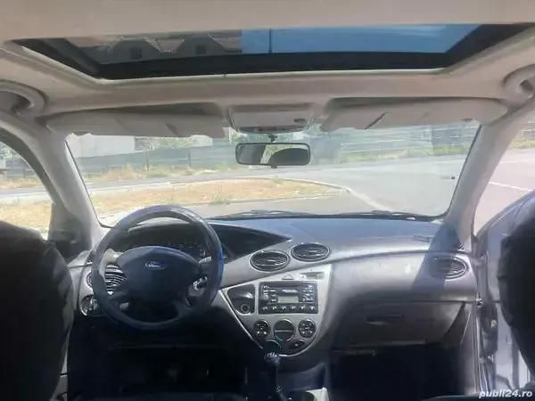 Utilizat 2005 Ford Focus Coupe | 700 EUR (Preț bun) - Imagine 1/4
