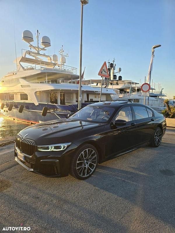 Culoarealbastru Utilizat 2020 BMW 745e Berlinǎ | 53.000 EUR (Puțin scump) - Imagine 1/4