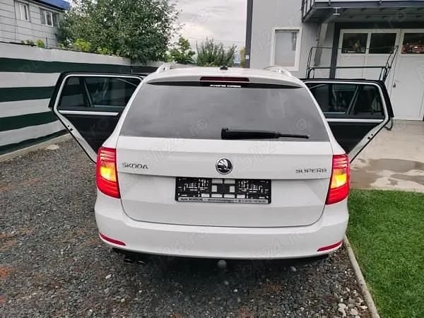 Second-hand Skoda Superb 170 CP (125 kW) 2015 Alb Break