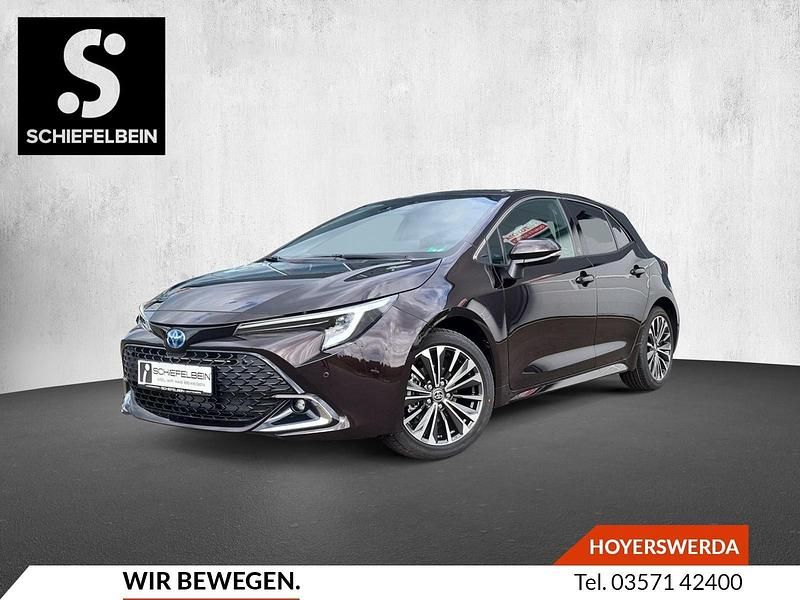 Utilizat 2023 Toyota Corolla Team | 29.587 EUR (Scump) - Imagine 1/1