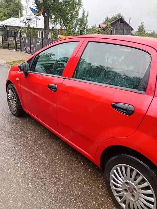 Utilizat 2008 Fiat Punto Hatchback | 1.000 EUR - Imagine 1/4
