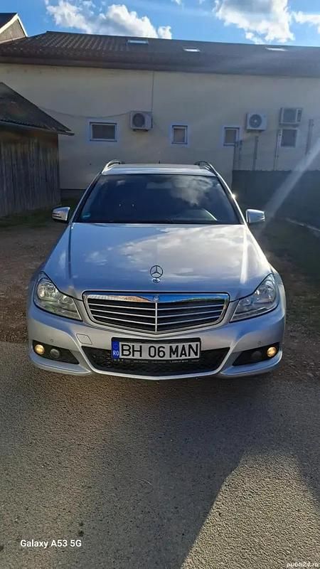 Utilizat 2011 Mercedes C200 Break | 6.190 EUR (Scump) - Imagine 1/4