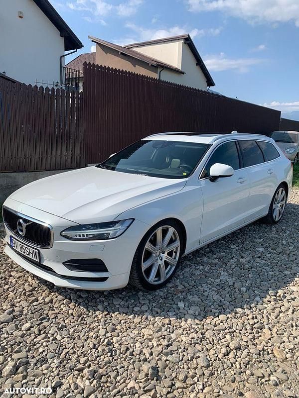Culoarealb Utilizat 2016 Volvo V90 Inscription Break | 15.800 EUR (Scump) - Imagine 1/4