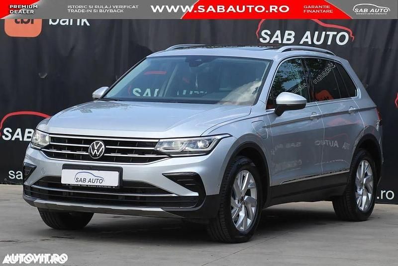 Gri Second-hand 2022 VW Tiguan Active SUV | 29.990 EUR (Preț OK) - Imagine 1/4