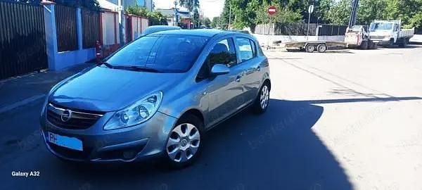 Utilizat 2011 Opel Corsa Hatchback | 2.300 EUR (Preț bun) - Imagine 1/4