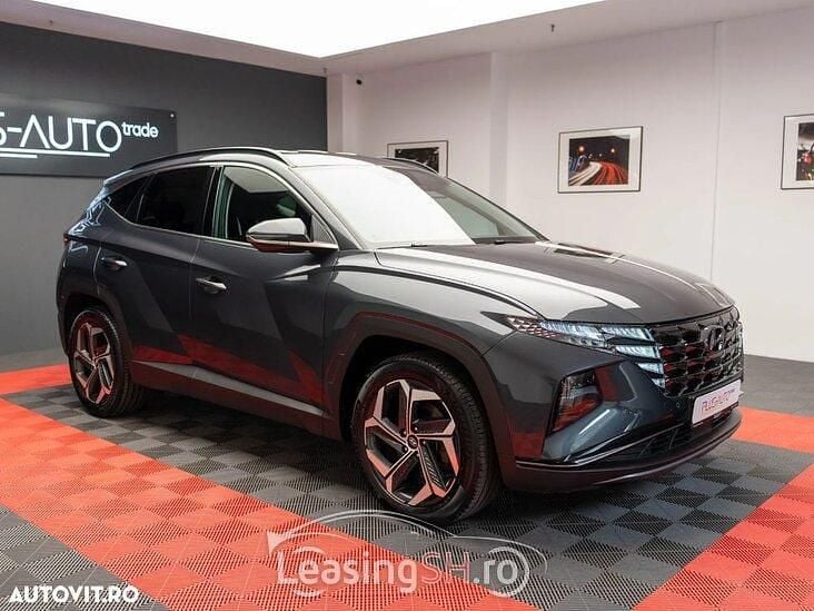Gri Utilizat 2022 Hyundai Tucson Style SUV | 30.250 EUR (Puțin scump) - Imagine 1/4