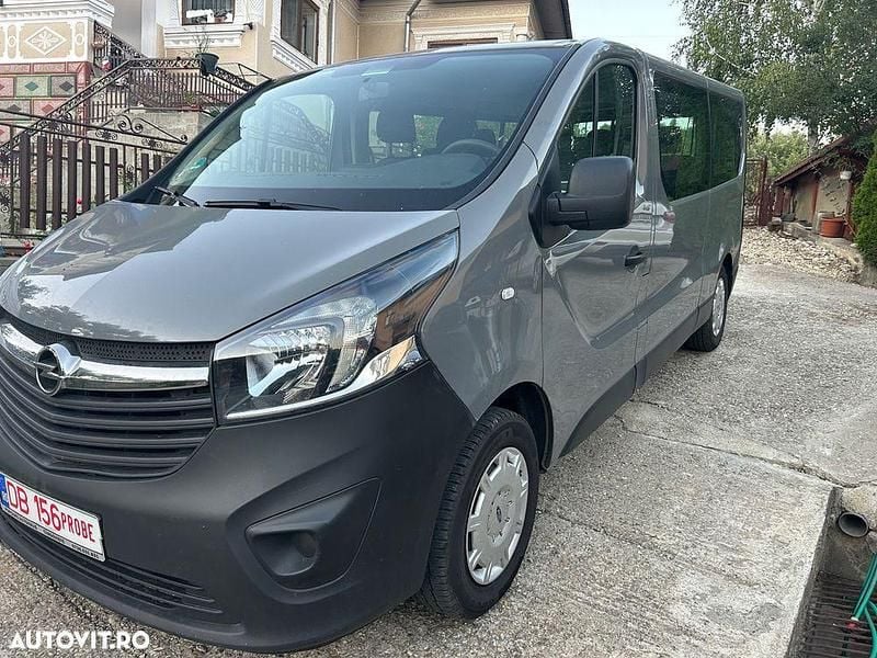 Culoaregri Utilizat 2019 Opel Vivaro Van | 14.375 EUR (Preț OK) - Imagine 1/4